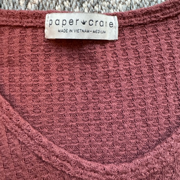 PAPER CRANE Dusty Rose Pink Long Sleeve Waffle Knit Top - Medium - Picture 5 of 11